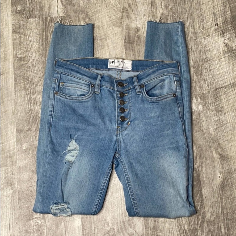 Free People button fly skinny leg jeans - 25